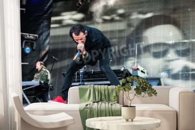 Fototapeta: 23 june, 2011 - moscow, russia - american rock band linkin park