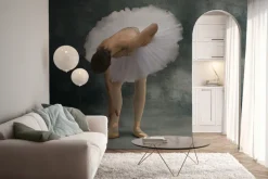 Fototapeta: Baletnica w białej spódnicy na betonie