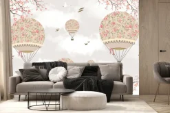 Fototapeta: Balony wśród kwiatów sakury i delikatnych gałęzi