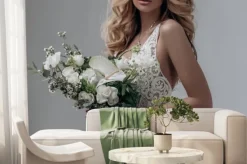 Fototapeta: Beautiful sexy blonde bride posing in a sparkling wedding dress