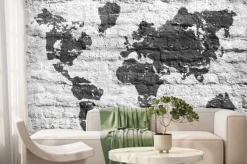Fototapeta: Białe ściany i mapa obraz świata