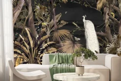 Fototapeta: Biały paw wśród tropikalnych roślin w dżungli