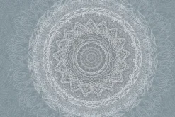 Fototapeta: Biały szkic mandali w niebieskiej scenerii