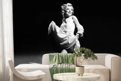 Fototapeta: Czarno-białe zdjęcie kobiety w sukience w stylu monroe