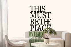 Fototapeta: Czarny napis po angielsku na jasnym tle