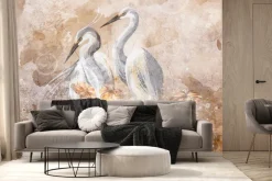 Fototapeta: Dwie białe czaple wśród kwiatów na beżowym tle