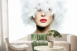 Fototapeta: Dziewczyna z piórami na głowie