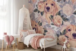 Fototapeta: Golden retriever pies wśród róż