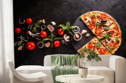 Fototapeta: Klasyczna pizza z pomidorami i pieczarkami