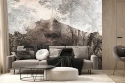 Fototapeta: Kobiecy portret abstrakcyjny ze złotawym akcentem na ustach wśród