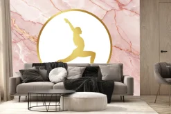 Fototapeta: Kobieta podczas jogi na różowym marmurze