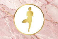 Fototapeta: Kobieta podczas medytacji na marmurze