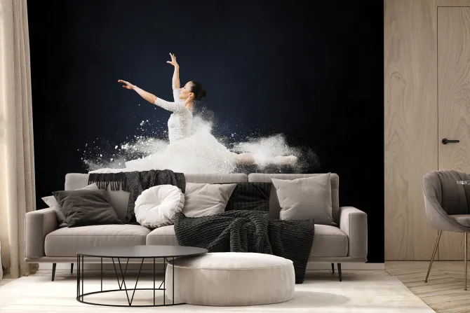 Fototapeta: Kobieta w białej sukience w szpagacie