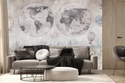 Fototapeta: Mapa świata na tle kolorowego miasta