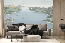 Fototapeta: Nadmorska perła z widokiem na góry i błękit morza