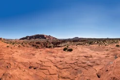 Fototapeta: Panorama czerwonej skalistej pustyni