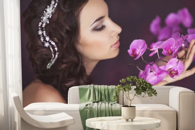 Fototapeta: Piękna panna młoda w dniu ślubu w sukni ślubnej. młodej kobiety