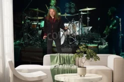 Fototapeta: Pilsen, republika czeska - 27 lipca 2016 r .: słynny wokalista