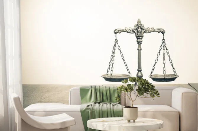 Fototapeta: Prawo wagi na stole. symbol sprawiedliwości. sepia zdjęcie