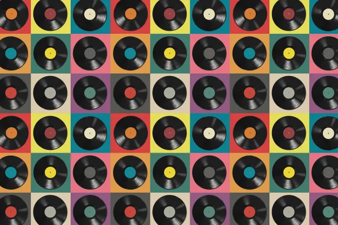 Fototapeta: Płyty winylowe na kolorowych kafelkach