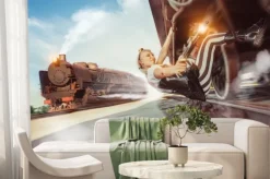 Fototapeta: Sexy kobieta z pistoletu próbuje zatrzymać pociąg.