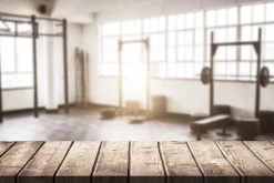 Fototapeta: Siłownia z ciężarami w stylu vintage