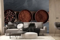 Fototapeta: Trzy rodzaje kawy: fasola, mielona, ​​instant w filiżankach na