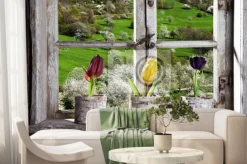 Fototapeta: Tulipany przy oknie, patrząc na krajobraz