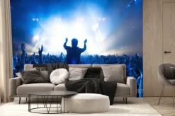 Fototapeta: Tłum ludzi na koncercie w przód sceny z oświetleniem