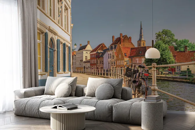 Fototapeta: Urokliwe miasteczko przy nabrzeżu kanału wodnego