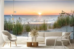 Fototapeta: Zachód słońca nad morzem i piaszczystą plażą