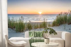 Fototapeta: Zachód słońca nad morzem i piaszczystą plażą