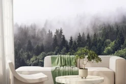 Fototapeta: Zalesione zbocza gór w wysokiej mgle