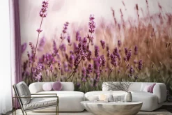Fototapeta: Zielona łąka z kwiatami lawendy