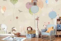 Fototapeta: Zwierzęta na łące z latającymi balonami