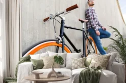 Naklejka: Bliska hipster stałe roweru biegów i człowieka