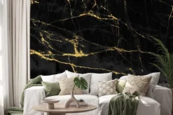 Naklejka: Czarny marmur ze złotymi zdobieniami