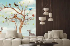 Naklejka: Kreskówkowe zwierzątka przy drzewie dla dzieci