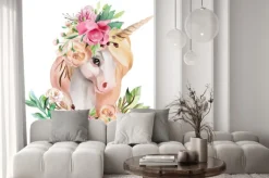 Naklejka: Namalowany portret jednorożca z kwiatami