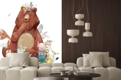 Naklejka: Niedźwiedź ze słoikiem miodu i zwierzątkami