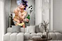 Naklejka: Paląca kobieta w toalecie z wałkami we włosach