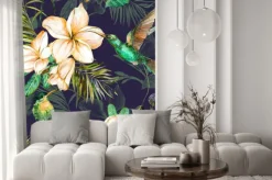 Naklejka: Piękny kolorowy colibri i plumeria kwitniemy na ciemnym tle.