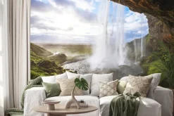 Naklejka: Piękny wodospad o zachodzie słońca