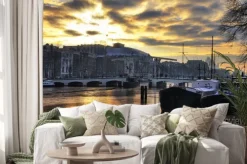 Naklejka: Piękny zimowy panorama rzeki amstel i chudy mostu w amsterdamie,