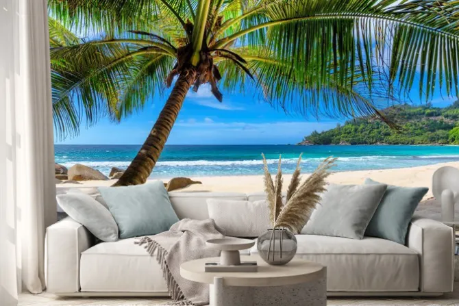 Naklejka: Rajska tropikalna plaża z palmami i białym piaskiem
