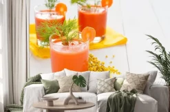 Naklejka: Sok z marchwi w okularach i mimozy branży