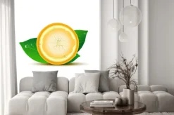 Naklejka: Streszczenie cytryny z liśćmi i krople na białym tle