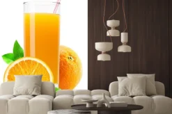 Naklejka: Szklanka soku pomarańczowego na białym tle