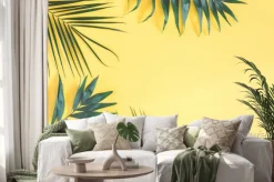 Naklejka: Tropikalna palma opuszcza na żółtym tle. koncepcja lato. płaskie