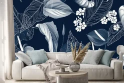 Naklejka: Tropikalne liście i kwiaty na granatowym tle
